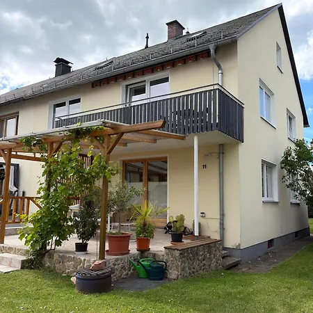 Appartamento Ruhiges City-apartment Mit Balkon